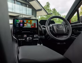 Panel frontal Toyota bZ4X [UK-spec] '2022–pr.