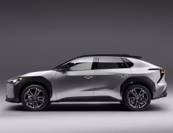 2023–pr. Toyota bZ4X Limited AWD [North America] '2022–pr.