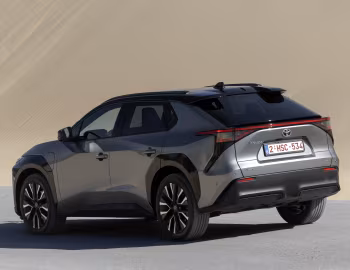 Toyota bZ4X AWD [EU-spec] '2025–pr.