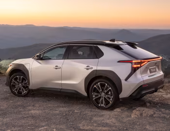 Toyota bZ4X AWD [Australia] '2024–pr.