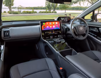 Interior Toyota bZ4X AWD [Australia] '2024–pr.