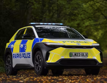 Toyota bZ4X Police [UK-spec] '2023–pr.
