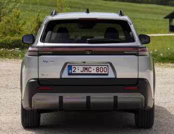 Toyota bZ4X Touring [EU-spec] '2026