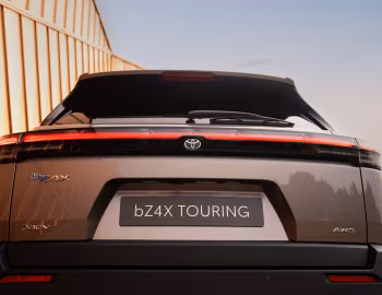 Toyota bZ4X Touring AWD [EU-spec] '2026