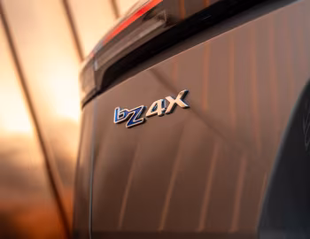 Toyota bZ4X Touring AWD [EU-spec] '2026