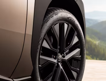 Toyota bZ4X Touring AWD [EU-spec] '2026