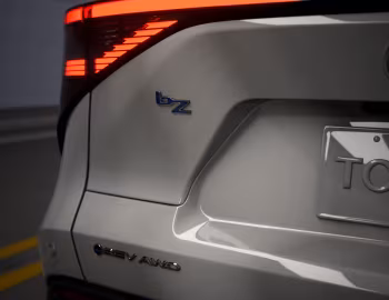 2026 Toyota bZ AWD Limited [North America] '2025–pr.