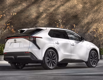 2026 Toyota bZ AWD XLE [North America] '2025–pr.