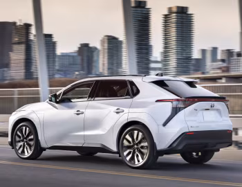2026 Toyota bZ AWD XLE [North America] '2025–pr.