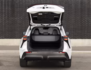 Ambos 2026 Toyota bZ AWD XLE [North America] '2025–pr.