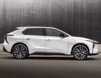 2026 Toyota bZ AWD XLE [North America] '2025–pr.