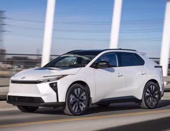 2026 Toyota bZ AWD XLE [North America] '2025–pr.