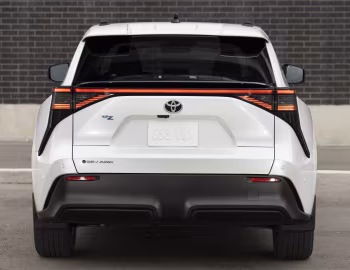 2026 Toyota bZ AWD XLE [North America] '2025–pr.
