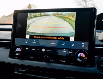 Interior Toyota C-HR+ [UK-spec] '2026