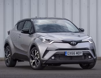 Toyota C-HR [UK-spec] '2016–19