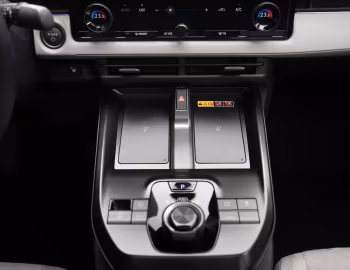 Interior Toyota C-HR+ AWD [EU-spec] '2026