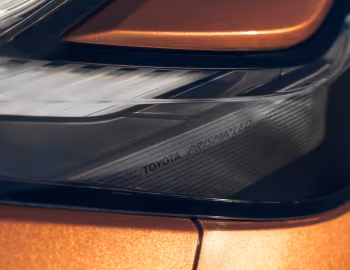 Toyota C-HR HEV [UK-spec] '2023–pr.