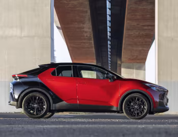 Toyota C-HR HEV GR Sport [Australia] '2024–pr.