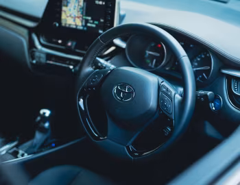 Panel frontal Toyota C-HR Hybrid [Japan] '10.2019–23