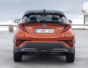 Toyota C-HR Hybrid [Worldwide] '2019–23
