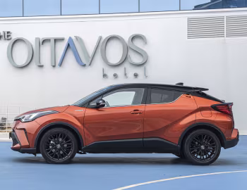 Toyota C-HR Hybrid [Worldwide] '2019–23