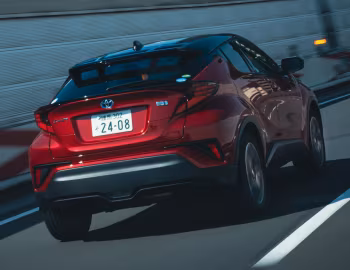 Toyota C-HR Hybrid [Japan] '10.2019–23