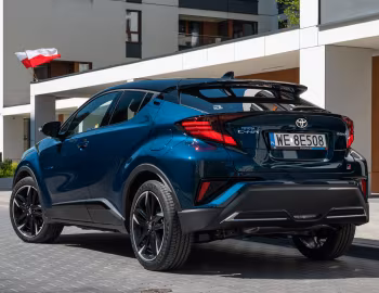 Toyota C-HR Hybrid GR Sport [EU-spec] '2020–23