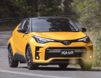Toyota C-HR Hybrid GR Sport [Australia] '2020–23