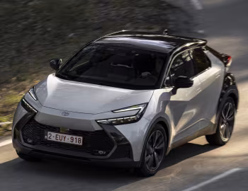 Toyota C-HR PHEV [EU-spec] '2024–pr.