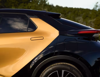 Toyota C-HR PHEV [EU-spec] '2024–pr.