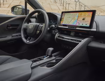 Interior Toyota C-HR PHEV [EU-spec] '2024–pr.