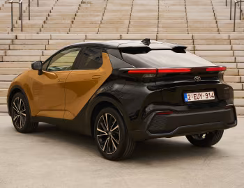 Toyota C-HR PHEV [EU-spec] '2024–pr.