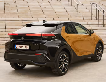 Toyota C-HR PHEV [EU-spec] '2024–pr.