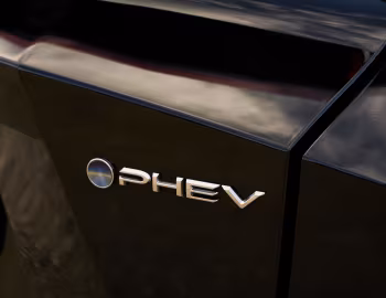 Toyota C-HR PHEV [EU-spec] '2024–pr.