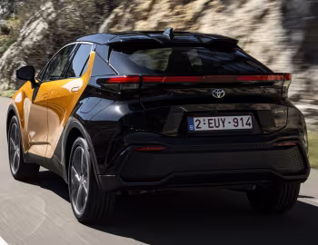Toyota C-HR PHEV [EU-spec] '2024–pr.