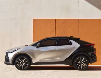 Toyota C-HR PHEV GR Sport [Worldwide] '2024–pr.