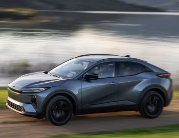 2026 Toyota C-HR SE [North America] '2026