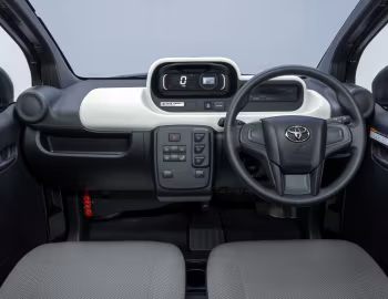 Panel frontal Toyota C⁺pod X [Japan] (ZAZ-RMV12) '12.2020–07.2024