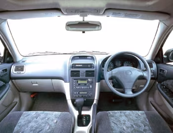 Panel frontal Toyota Caldina GT (E-ST215G) '09.1997–12.1999