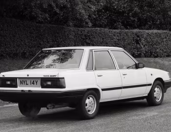 Toyota Camry [UK-spec] (V10) '1982–84