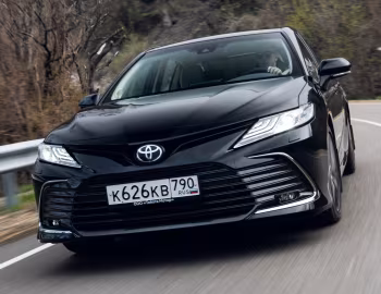 Toyota Camry [CIS] '2021–22
