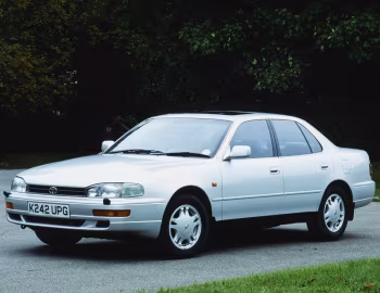 Toyota Camry [UK-spec] (XV10) '1991–96