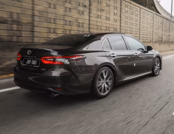Toyota Camry 2.5V [Malaysia] '02.2022–24