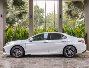 Toyota Camry 2.5V [Malaysia] '02.2022–24