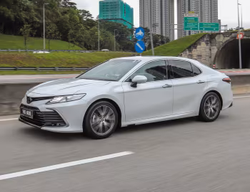 Toyota Camry 2.5V [Malaysia] '02.2022–24