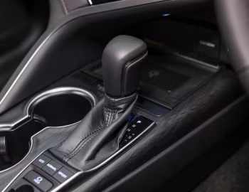 Interior Toyota Camry 2.5V [Malaysia] '02.2022–24