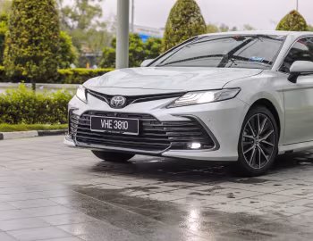 Toyota Camry 2.5V [Malaysia] '02.2022–24