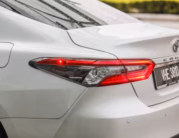 Toyota Camry 2.5V [Malaysia] '02.2022–24