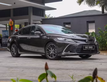 Toyota Camry 2.5V [Malaysia] '02.2022–24