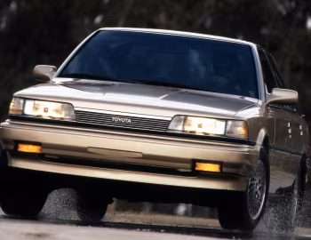 1989 Toyota Camry 4-door All-Trac LE Sedan [North America] (SV25) '1988–89